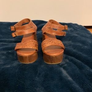 bedstü sandal heels